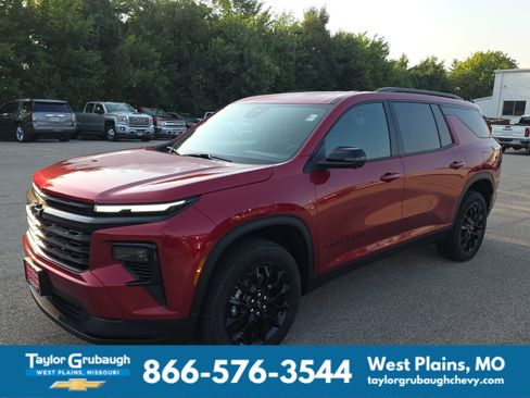 New 2026 Chevrolet Traverse LT w/ Midnight/Sport Edition AWD/4WD image 5