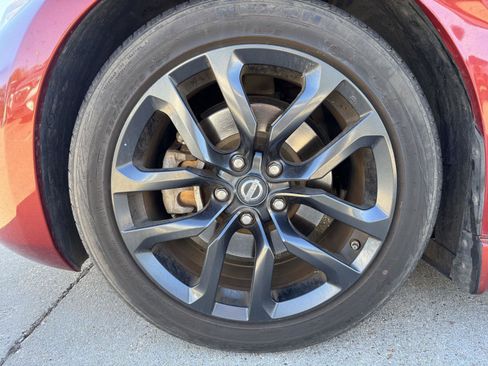 Used 2016 Nissan 370Z Base image 4