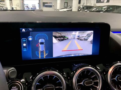 Used 2025 Mercedes-Benz GLA 250 image 25