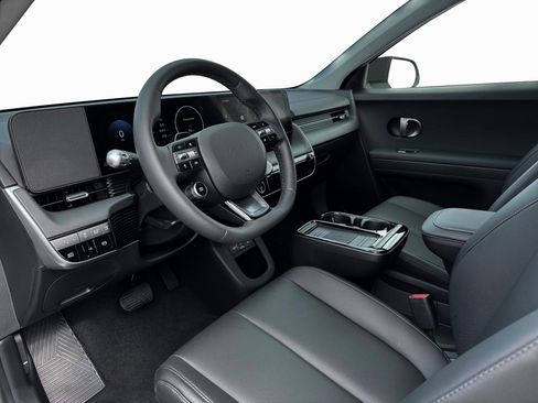New 2026 Hyundai Ioniq 5 SEL AWD/4WD image 14