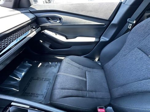 Used 2023 Honda Accord Sport image 27