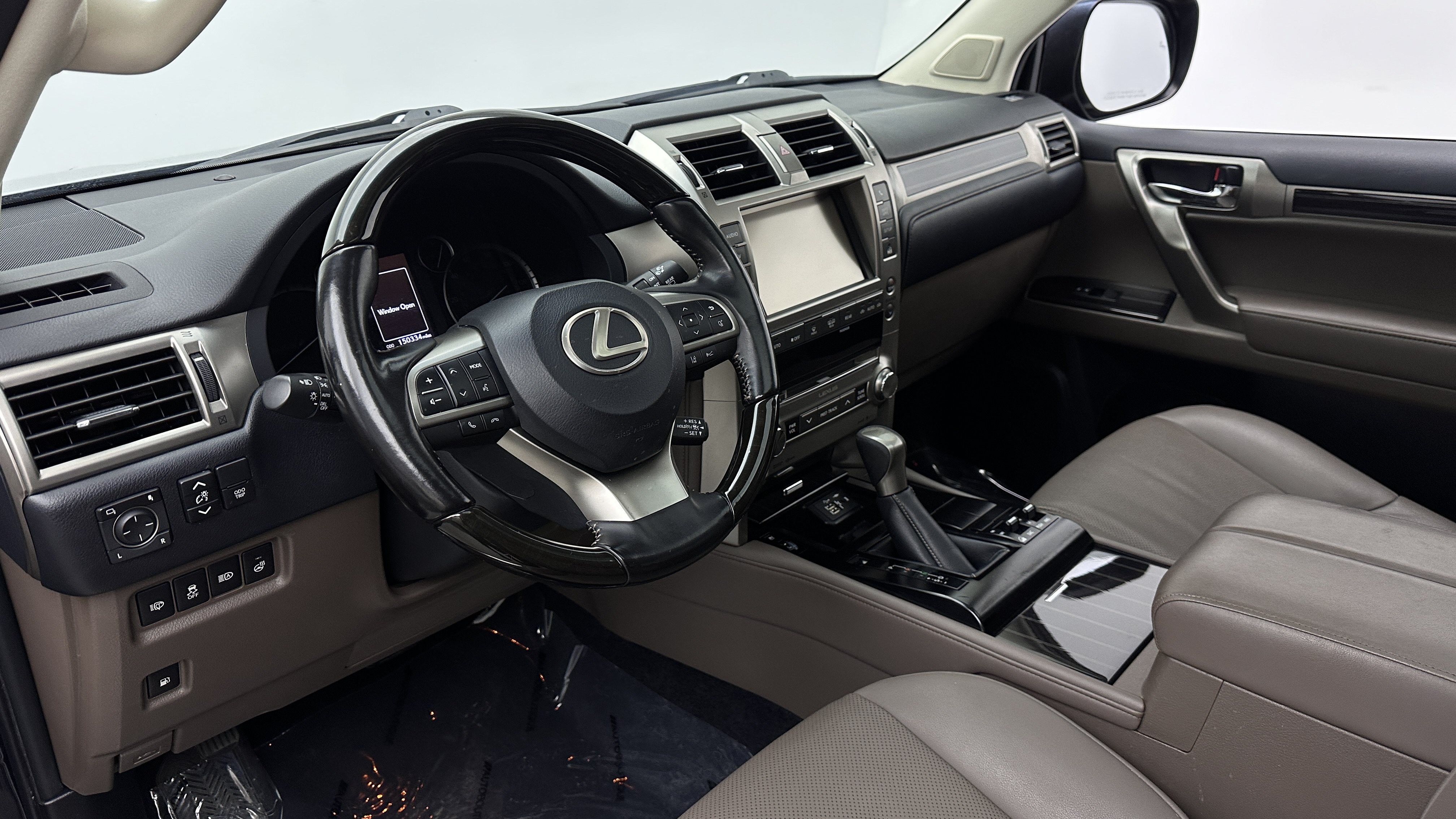 Used 2021 Lexus GX 460 Premium w/ Premium Package AWD/4WD image 10