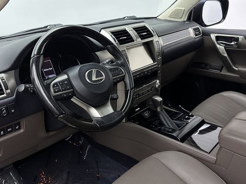 Used 2021 Lexus GX 460 Premium w/ Premium Package AWD/4WD image 10