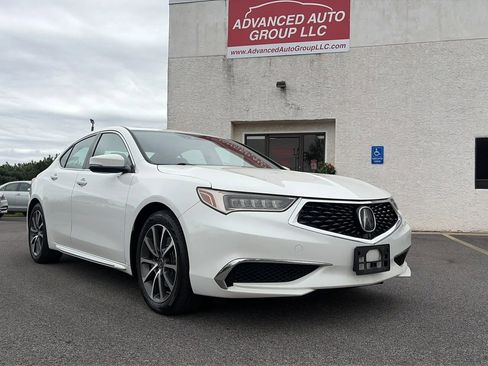 Used 2018 Acura TLX V6 w/ Technology Package FWD image 1
