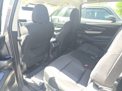Used 2019 Subaru Ascent Premium AWD/4WD image 7