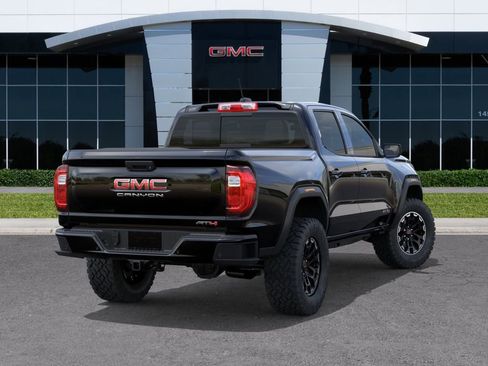 New 2026 GMC Canyon AT4 AWD/4WD image 4