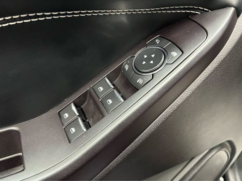 Used 2020 Ford Explorer ST image 18