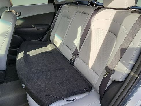 Used 2018 Hyundai Kona Ultimate image 12