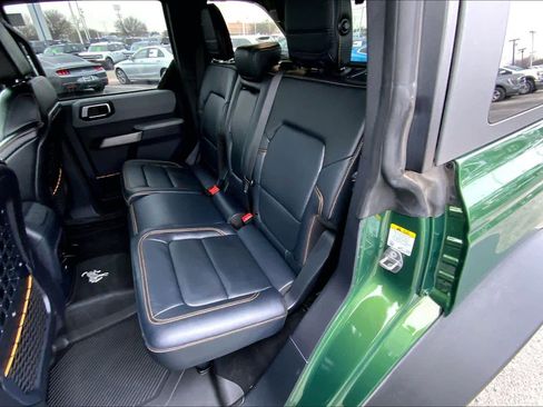 Used 2022 Ford Bronco Badlands image 18