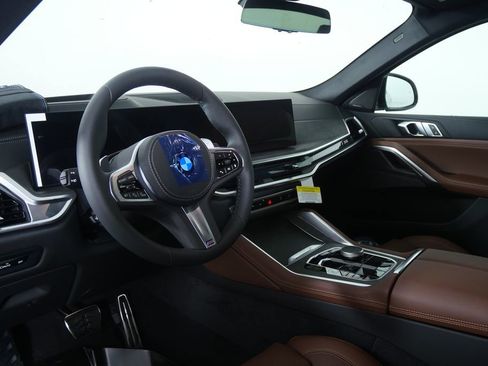 New 2026 BMW X6 xDrive40i image 13