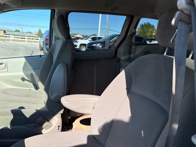 Used 2007 Dodge Grand Caravan SE w/ Popular Equipment Group I FWD image 14