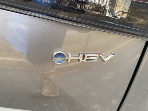 New 2026 Toyota Highlander XLE image 15