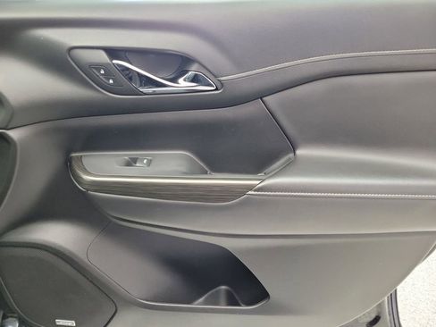 Certified 2023 GMC Acadia SLT image 21