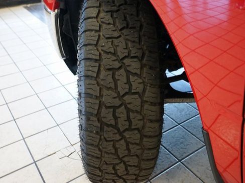 Used 2018 RAM 1500 Classic SLT image 41