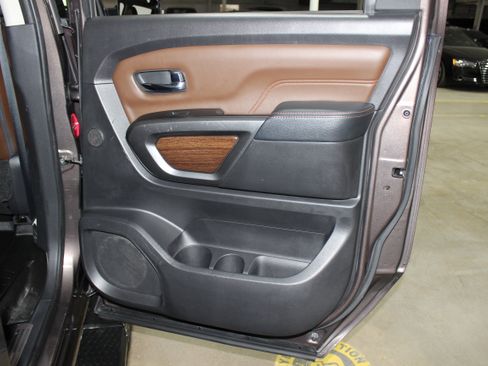 Used 2018 Nissan Titan Platinum Reserve w/ Platinum Utility Package image 34