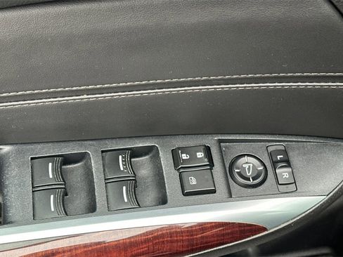 Used 2017 Acura TLX w/ Technology Package image 14