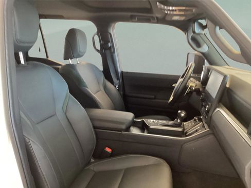 Used 2024 Lexus GX 550 AWD/4WD image 21