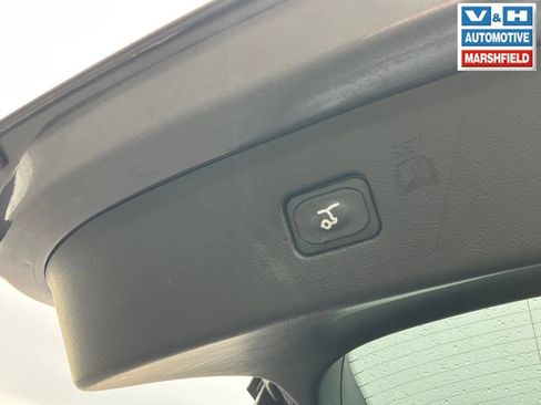 Used 2024 Ford Edge Titanium AWD/4WD image 27