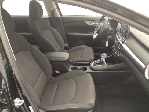 Used 2024 Kia Forte LXS FWD image 21