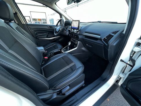 Used 2021 Ford EcoSport SES image 30