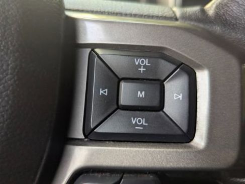 Used 2021 Ford Expedition Max XLT image 75