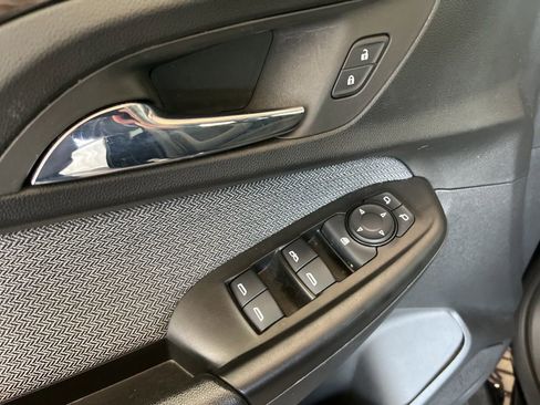 Used 2023 Chevrolet TrailBlazer LT image 4