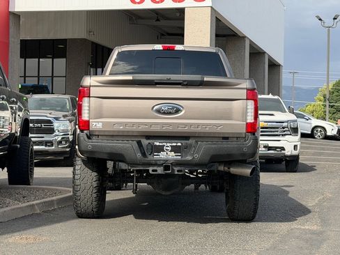 Used 2019 Ford F250 XLT AWD/4WD image 44