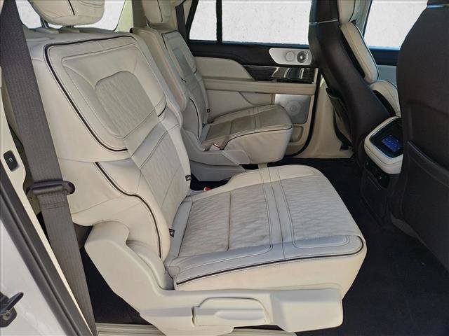 Used 2024 Lincoln Navigator L Black Label AWD/4WD image 23