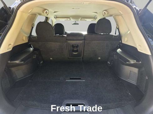 Used 2014 Nissan Rogue SV AWD/4WD image 8
