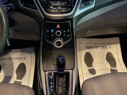 Used 2016 Hyundai Elantra SE FWD image 13
