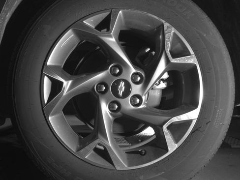 Used 2025 Chevrolet Trax LT image 14