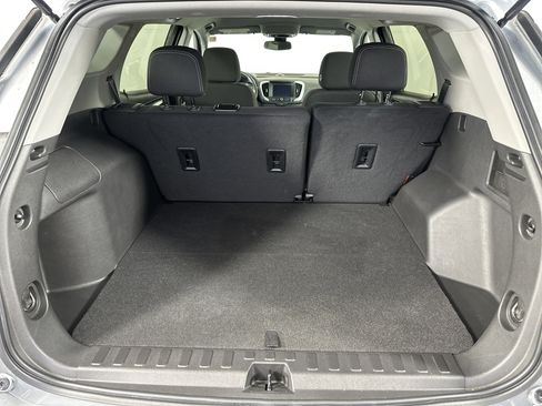 Certified 2023 GMC Terrain SLE image 14