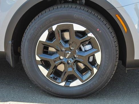 New 2025 Kia Sorento S w/ Panoramic Sunroof Package image 12