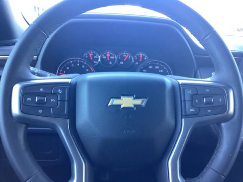 Used 2023 Chevrolet Suburban LS image 10