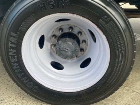 Used 2021 Ford F550 2WD Regular Cab Super Duty image 30