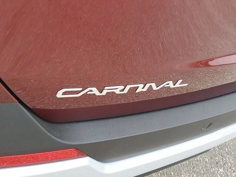 New 2026 Kia Carnival image 28