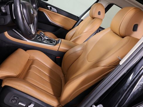 Used 2022 BMW X7 xDrive40i w/ Executive Package image 10