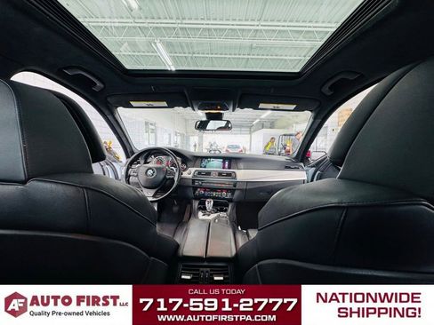 Used 2013 BMW M5 image 23