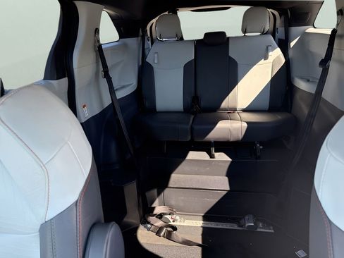 Used 2024 Toyota Sienna XSE w/ XSE Plus Package AWD/4WD image 15