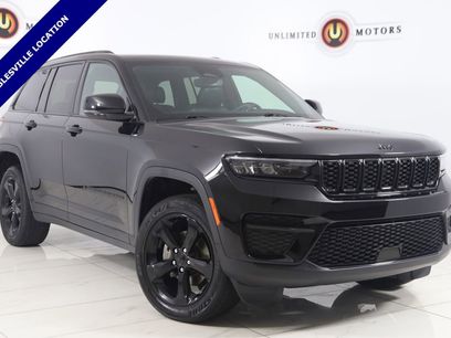 Used 2024 Jeep Grand Cherokee Altitude