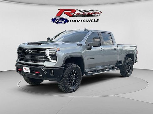Used 2025 Chevrolet Silverado 2500 LT w/ Trail Boss Package AWD/4WD image 1