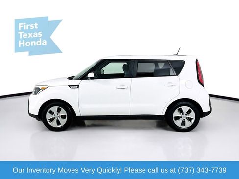 Used 2016 Kia Soul FWD image 4