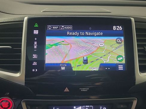 Used 2016 Honda Pilot Touring image 32