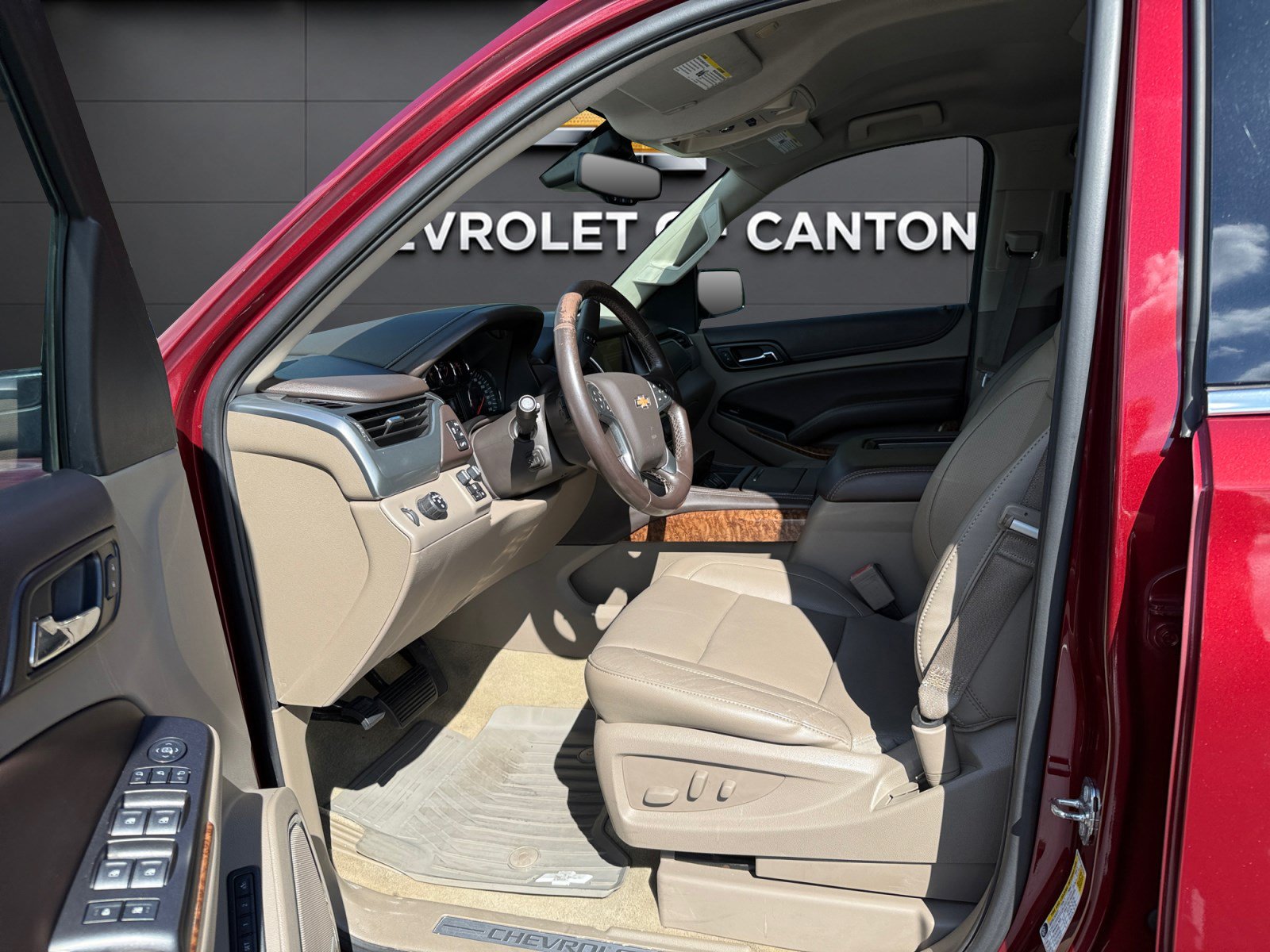 Used 2016 Chevrolet Tahoe LTZ RWD image 11