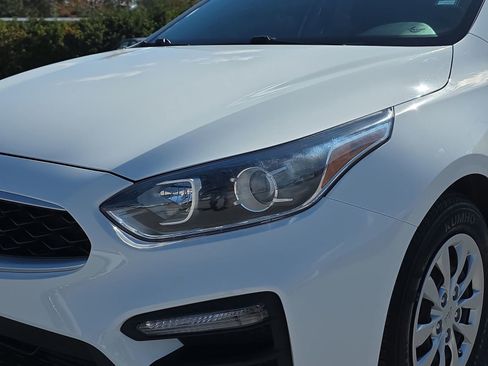 Used 2021 Kia Forte Sedan image 6