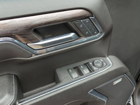 Used 2024 Chevrolet Silverado 1500 LTZ w/ LTZ Convenience Package II RWD image 9
