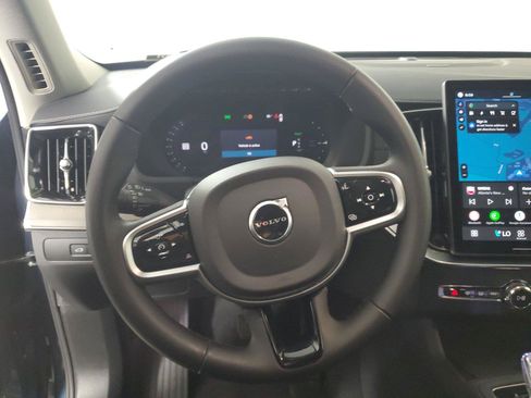 Used 2025 Volvo XC90 T8 Ultra w/ Protection Package Premier AWD/4WD image 25