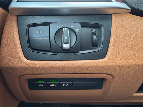 Used 2020 BMW 430i xDrive Convertible w/ Convenience Package image 8