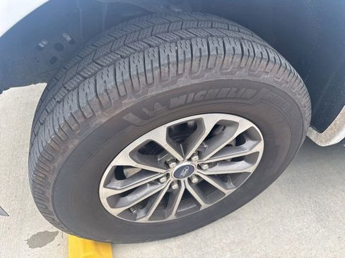 Used 2019 Ford F150 Lariat AWD/4WD image 15