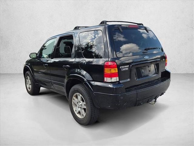 Used 2005 Ford Escape Limited FWD image 7
